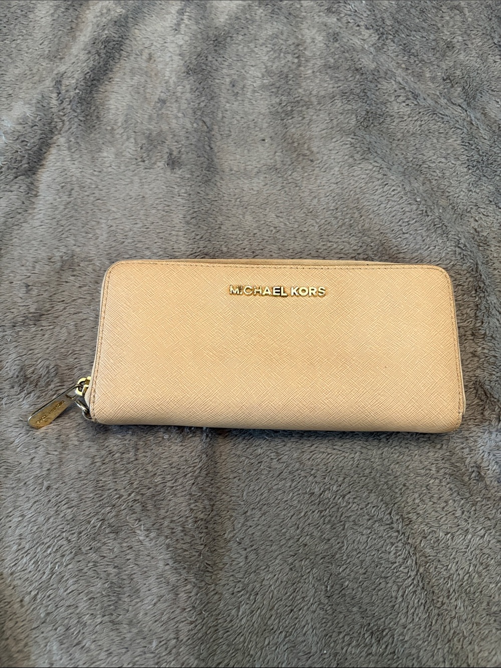 Michael Kors Pale Pink/Blush/Khaki Saffiano Zip Wallet with Gold Logo